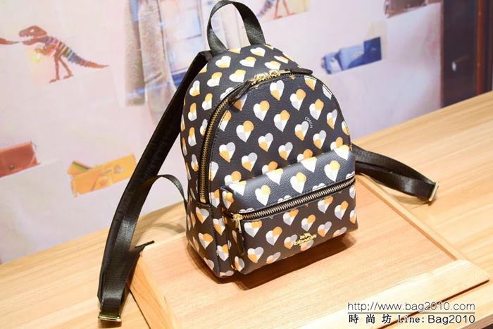 COACH蔻馳 25915 愛心款迷你背包 潮流時尚兼實用 出門出遊 必備單品 小巧可愛款  Chz1134